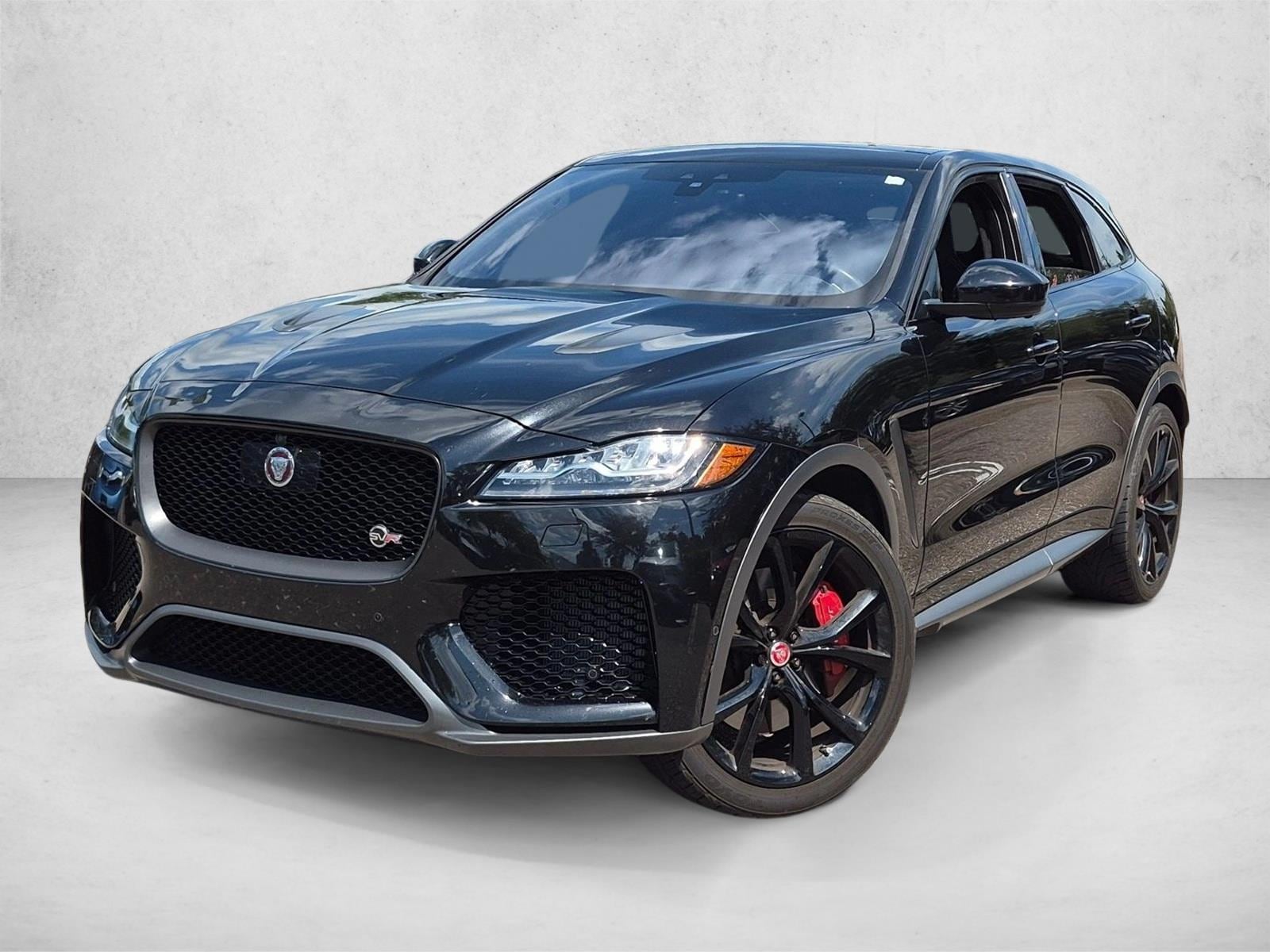 2020 Jaguar F-Pace SVR