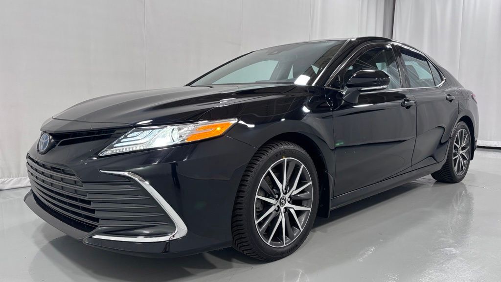 2023 Toyota Camry XLE