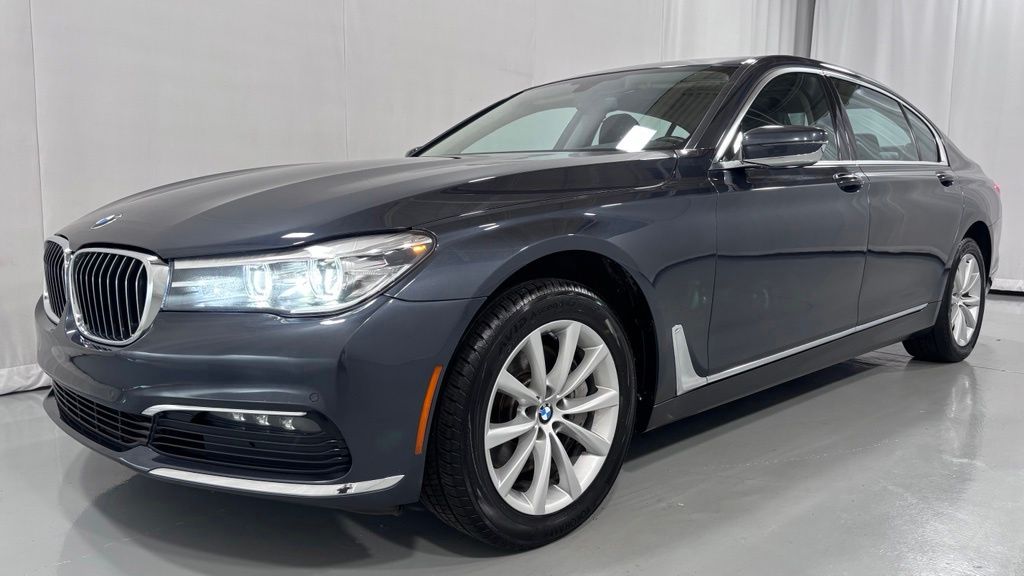 2018 BMW 7 Series 740i