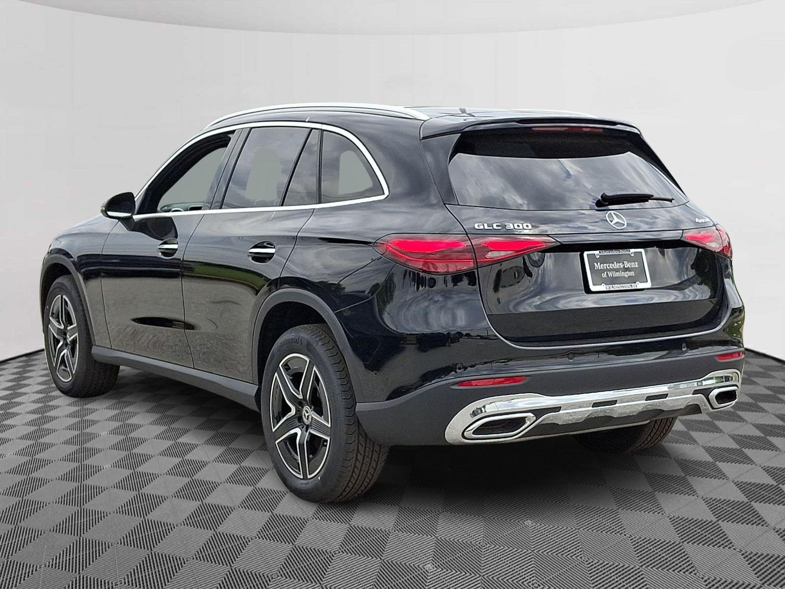 New 2026 Mercedes-Benz GLC 300 4MATIC SUV