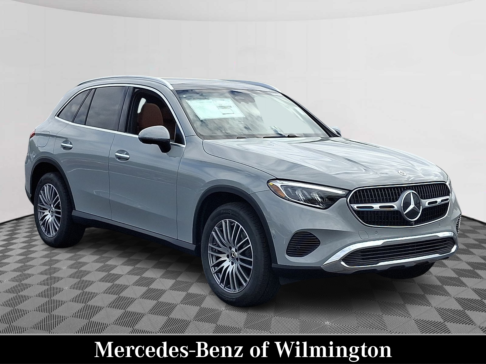 New 2027 Mercedes-Benz GLC 300 4MATIC SUV
