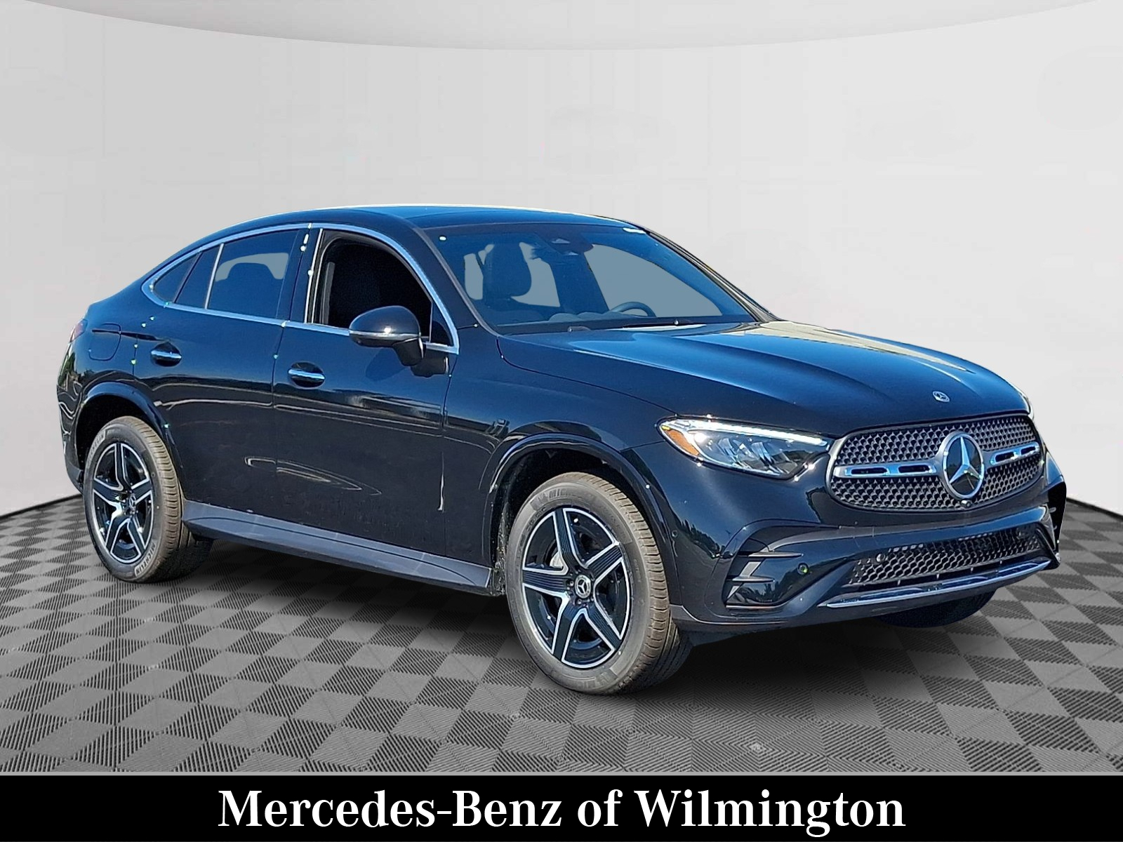 New 2027 Mercedes-Benz GLC 300 4MATIC SUV