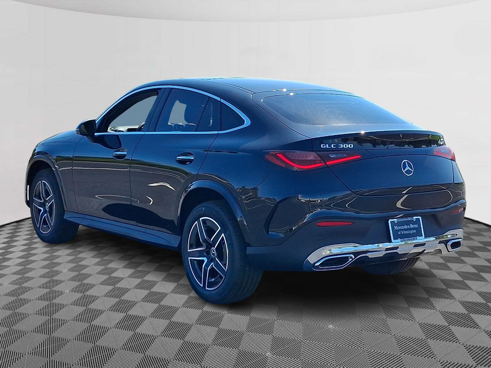 New 2027 Mercedes-Benz GLC 300 4MATIC SUV