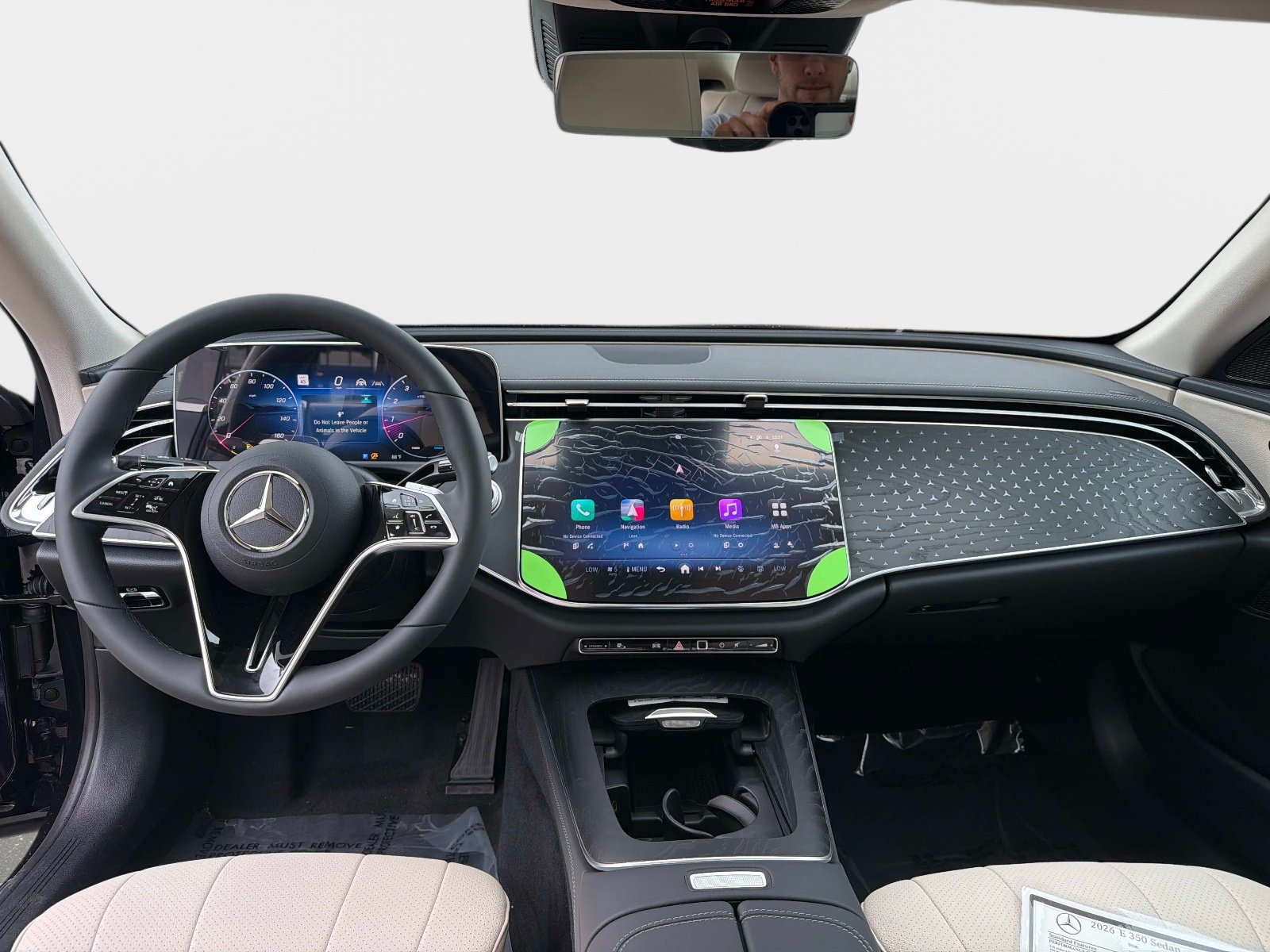 2026 Mercedes-Benz E-Class E350 - Photo 15