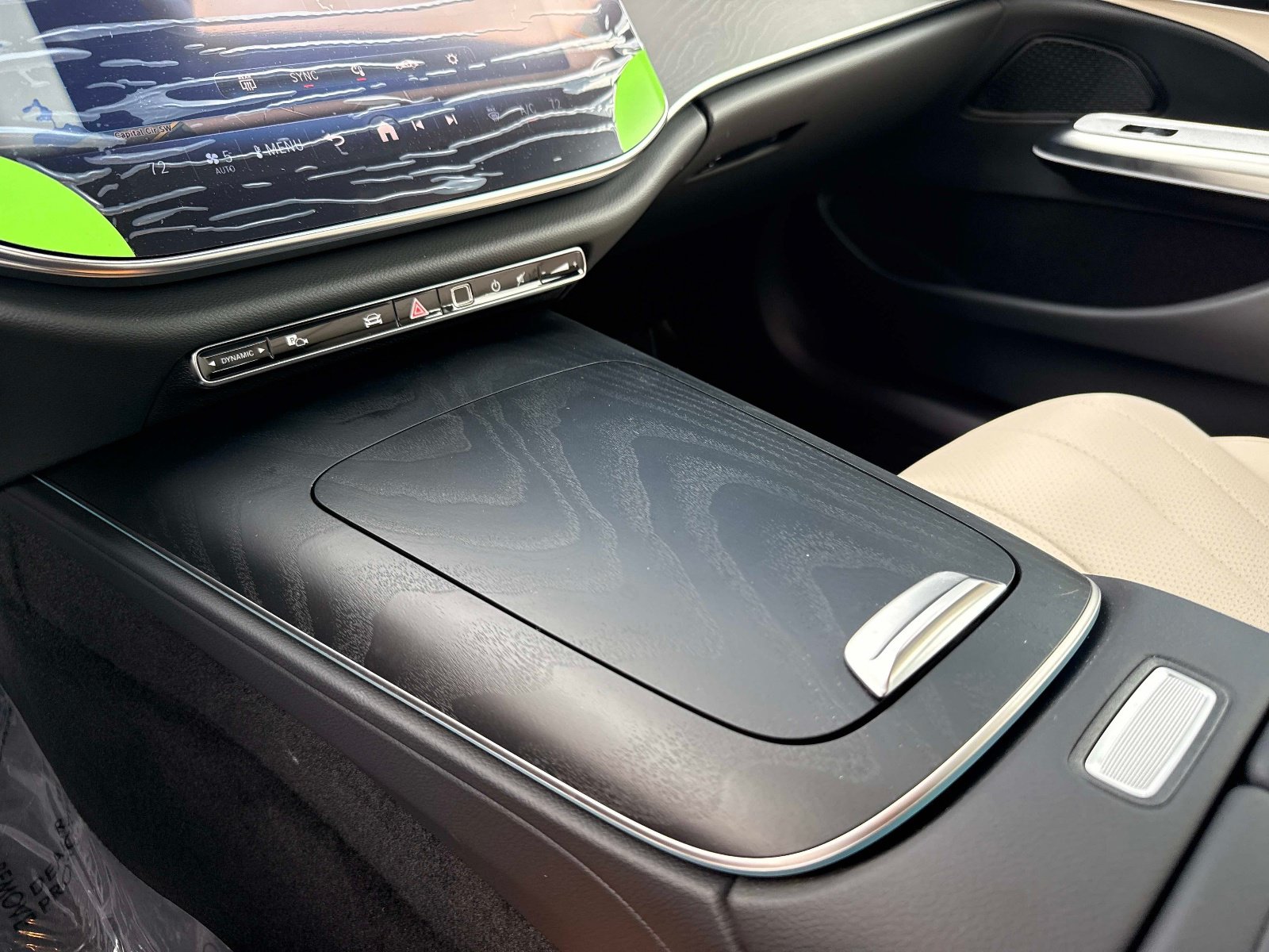 2026 Mercedes-Benz E-Class E350 - Photo 28