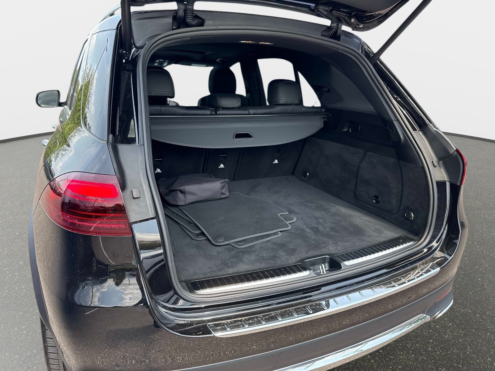 2025 Mercedes-Benz GLE GLE450E - Photo 8