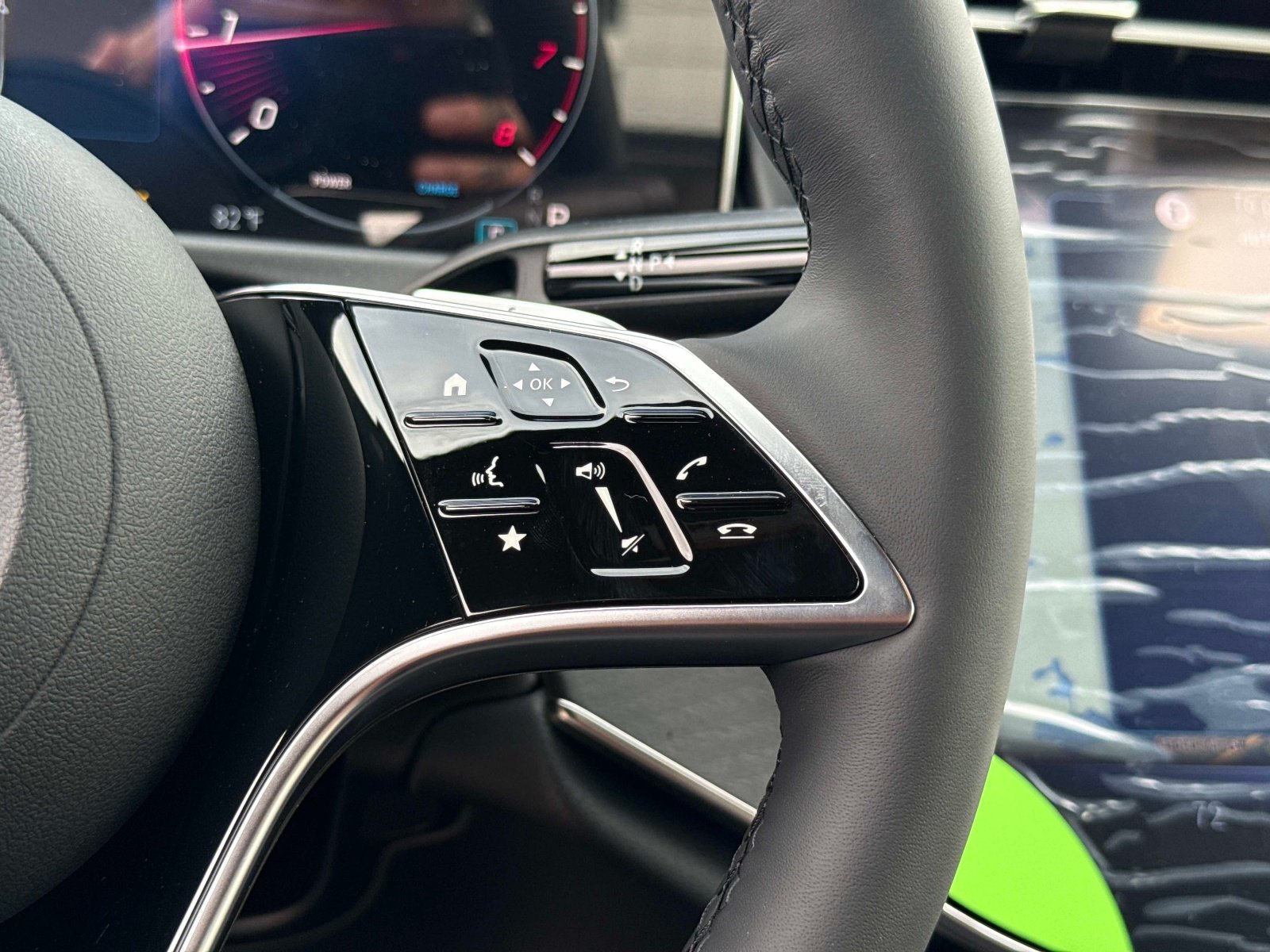 2026 Mercedes-Benz E-Class E350 - Photo 33