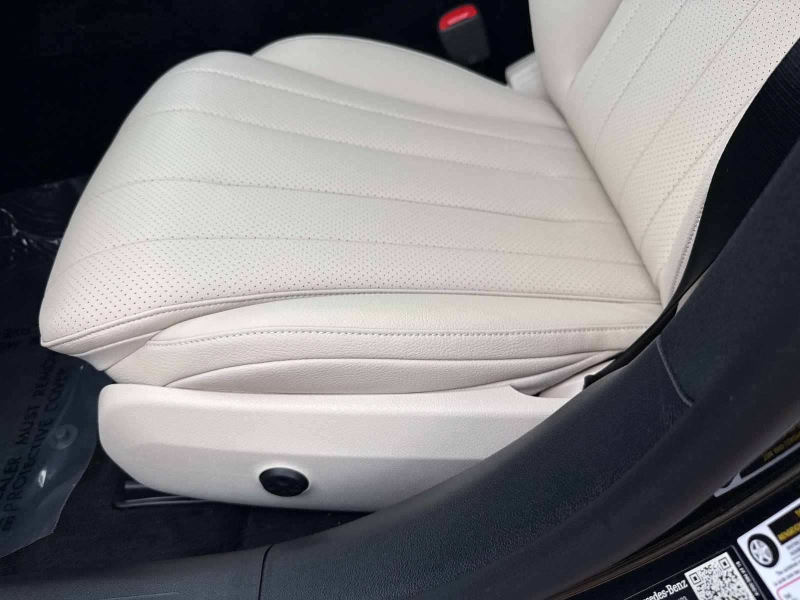 2026 Mercedes-Benz E-Class E350 - Photo 18