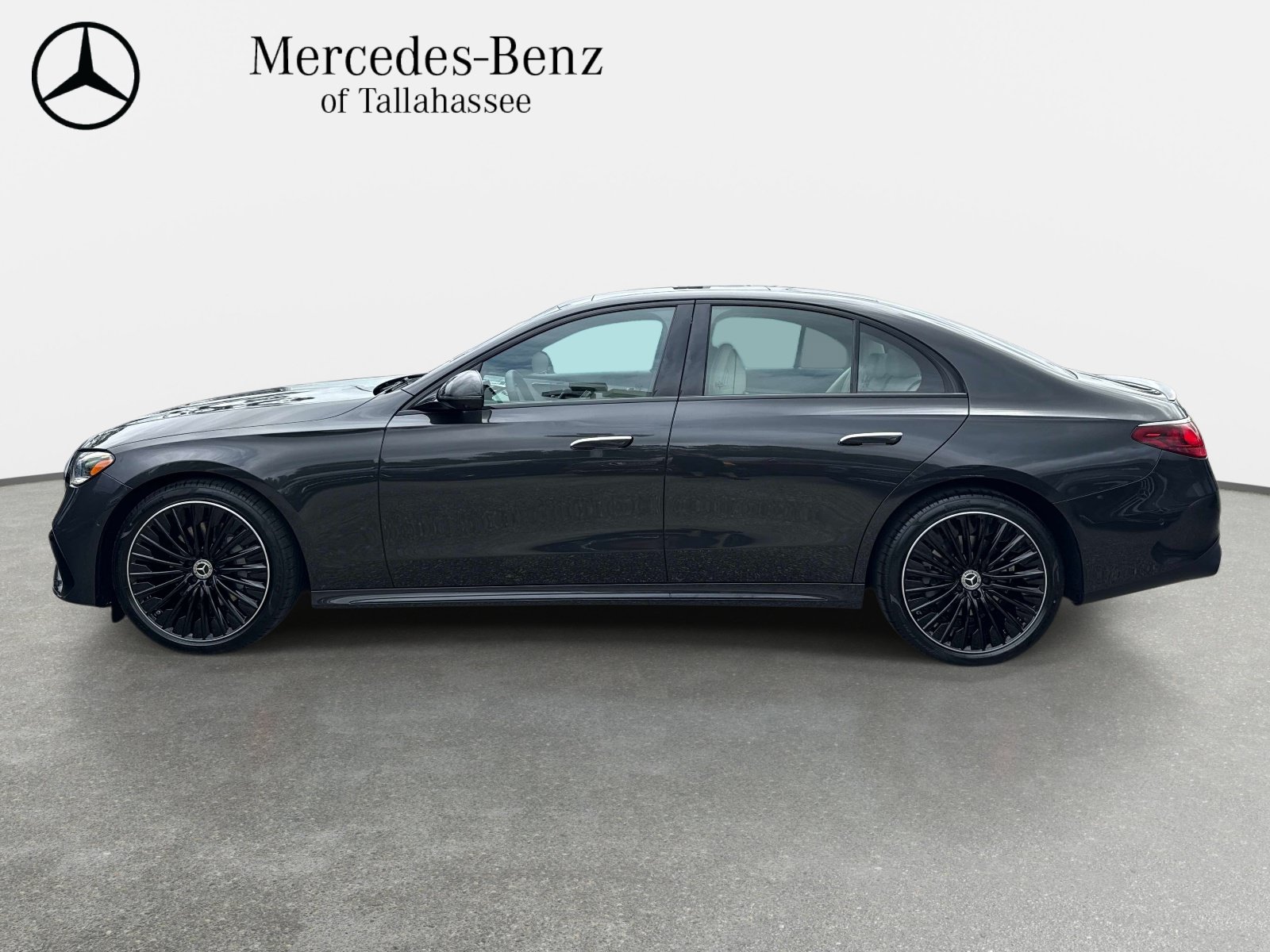 2026 Mercedes-Benz E-Class E350 - Photo 8