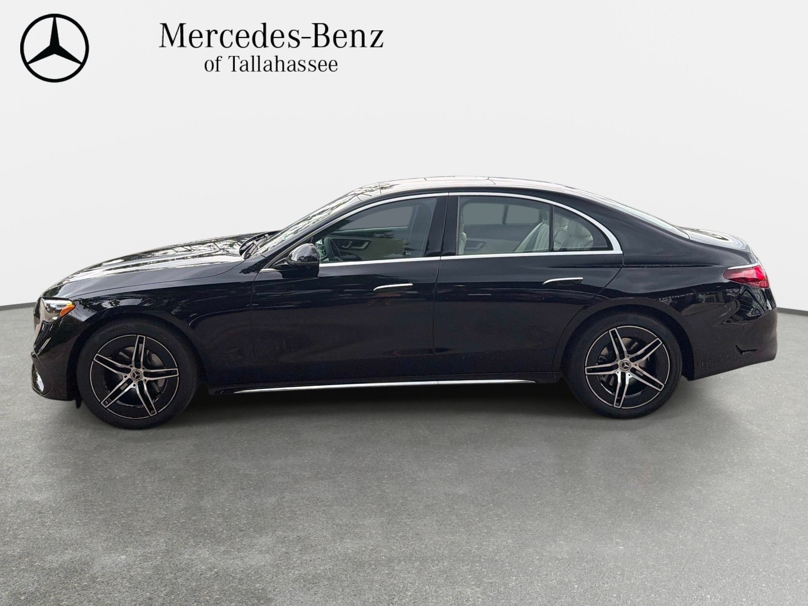 2026 Mercedes-Benz E-Class E350 - Photo 8