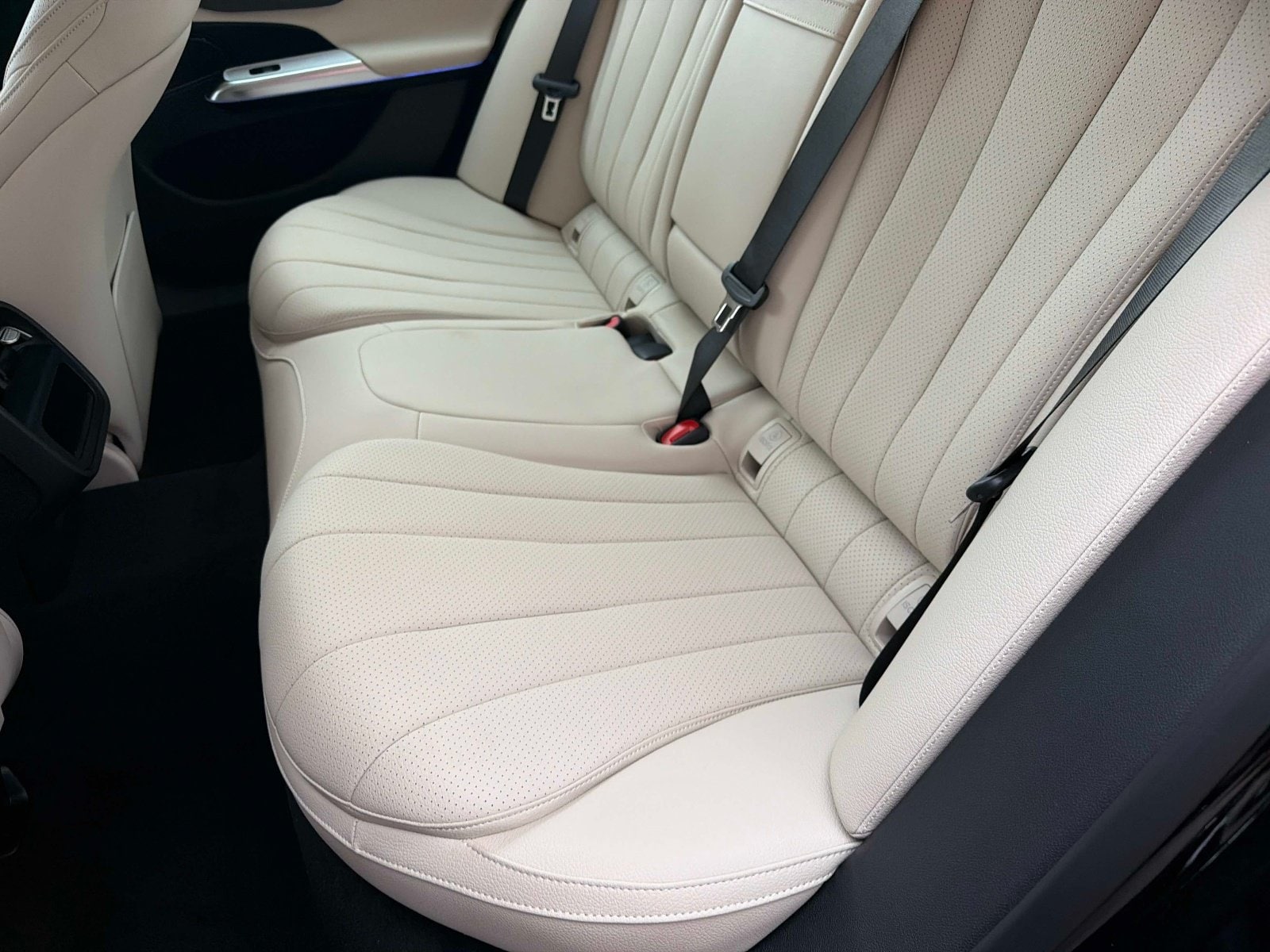 2026 Mercedes-Benz E-Class E350 - Photo 13