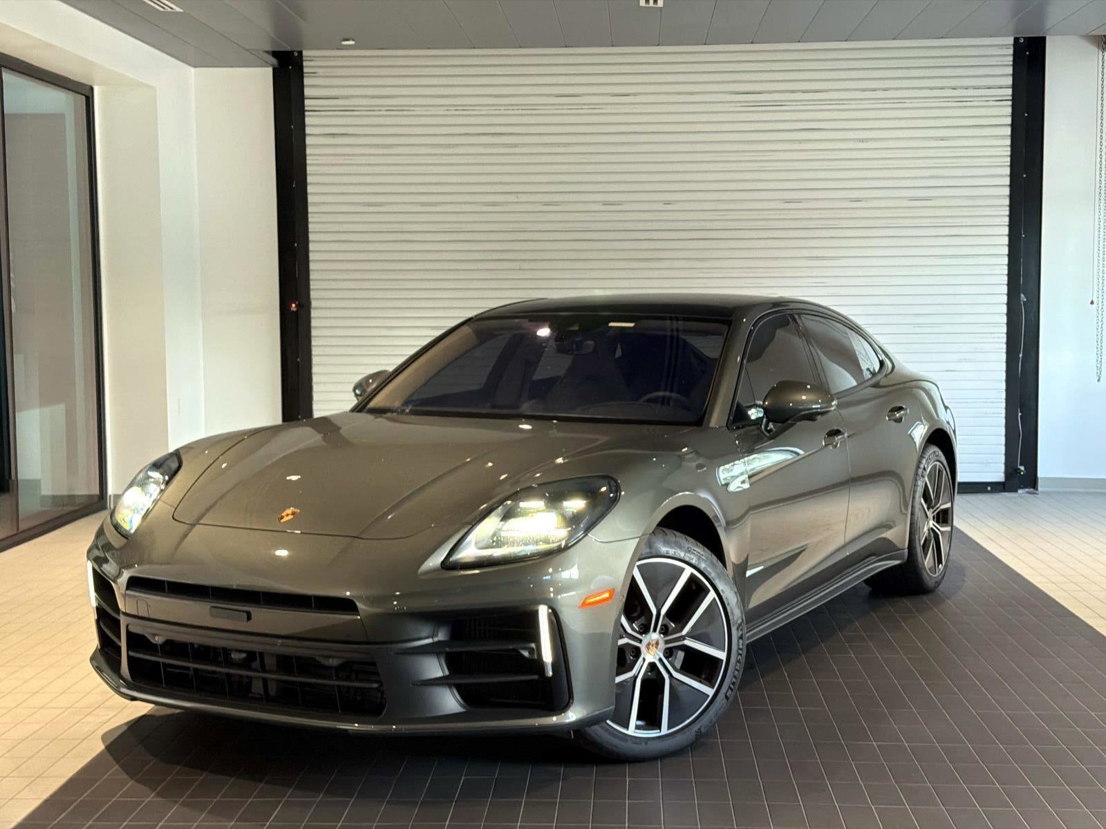 2025 Porsche Panamera