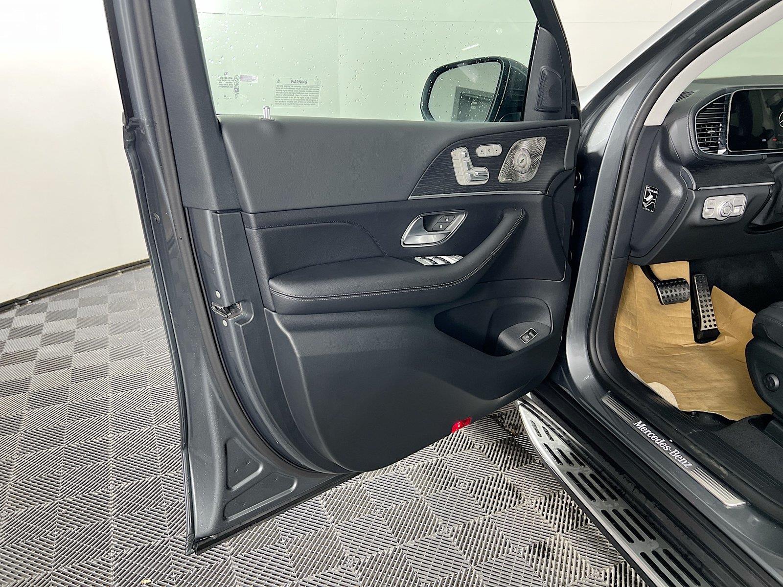 2026 Mercedes-Benz GLS Base - Photo 14