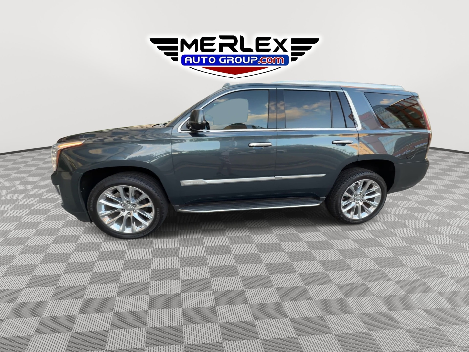 2020 Cadillac Escalade Luxury - Photo 4