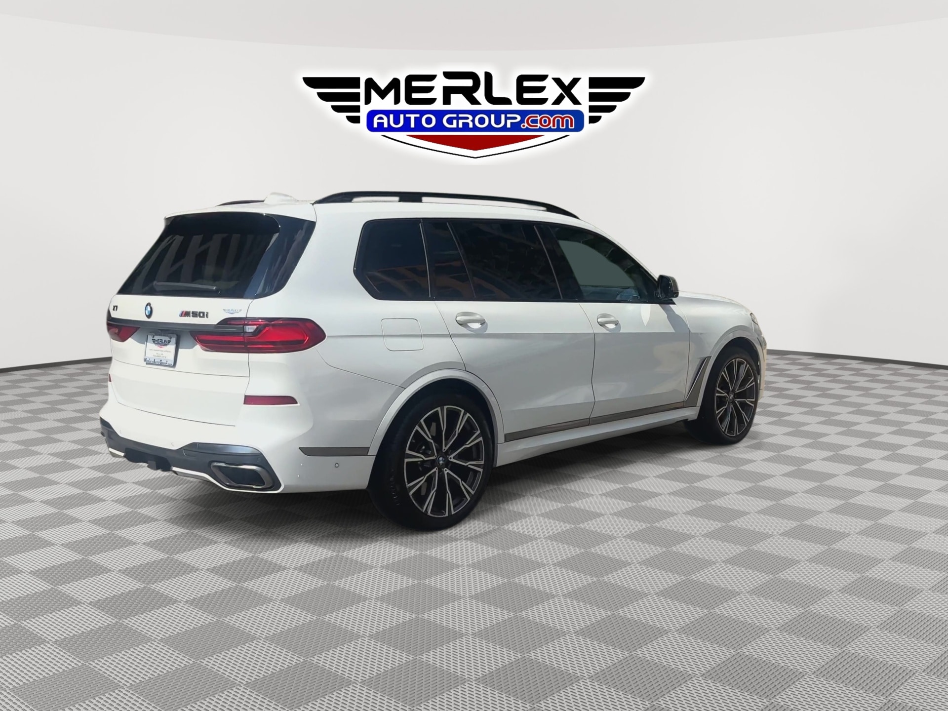 2021 BMW X7 M50i - Photo 8