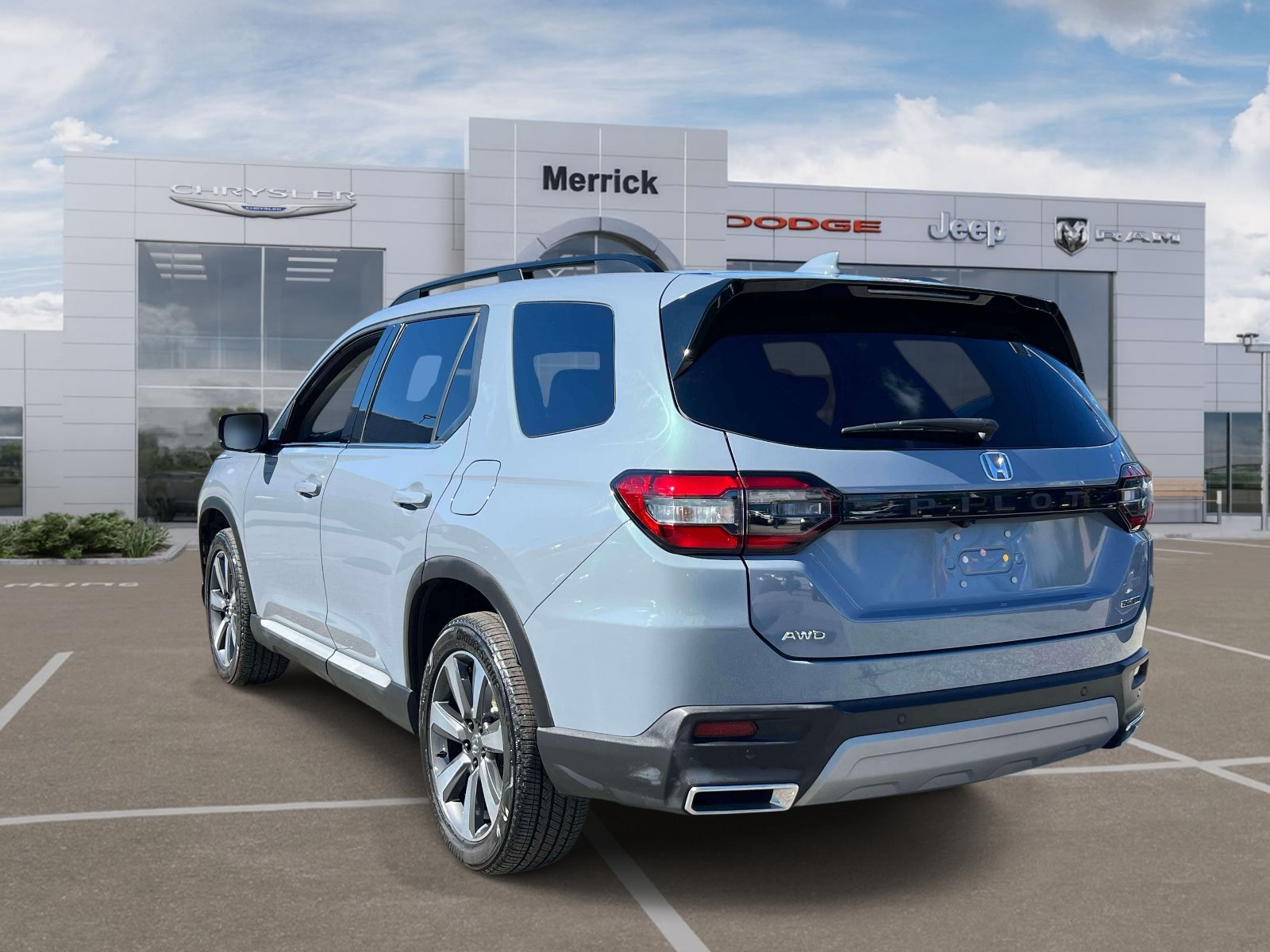 Used 2024 Honda Pilot Touring Touring AWD