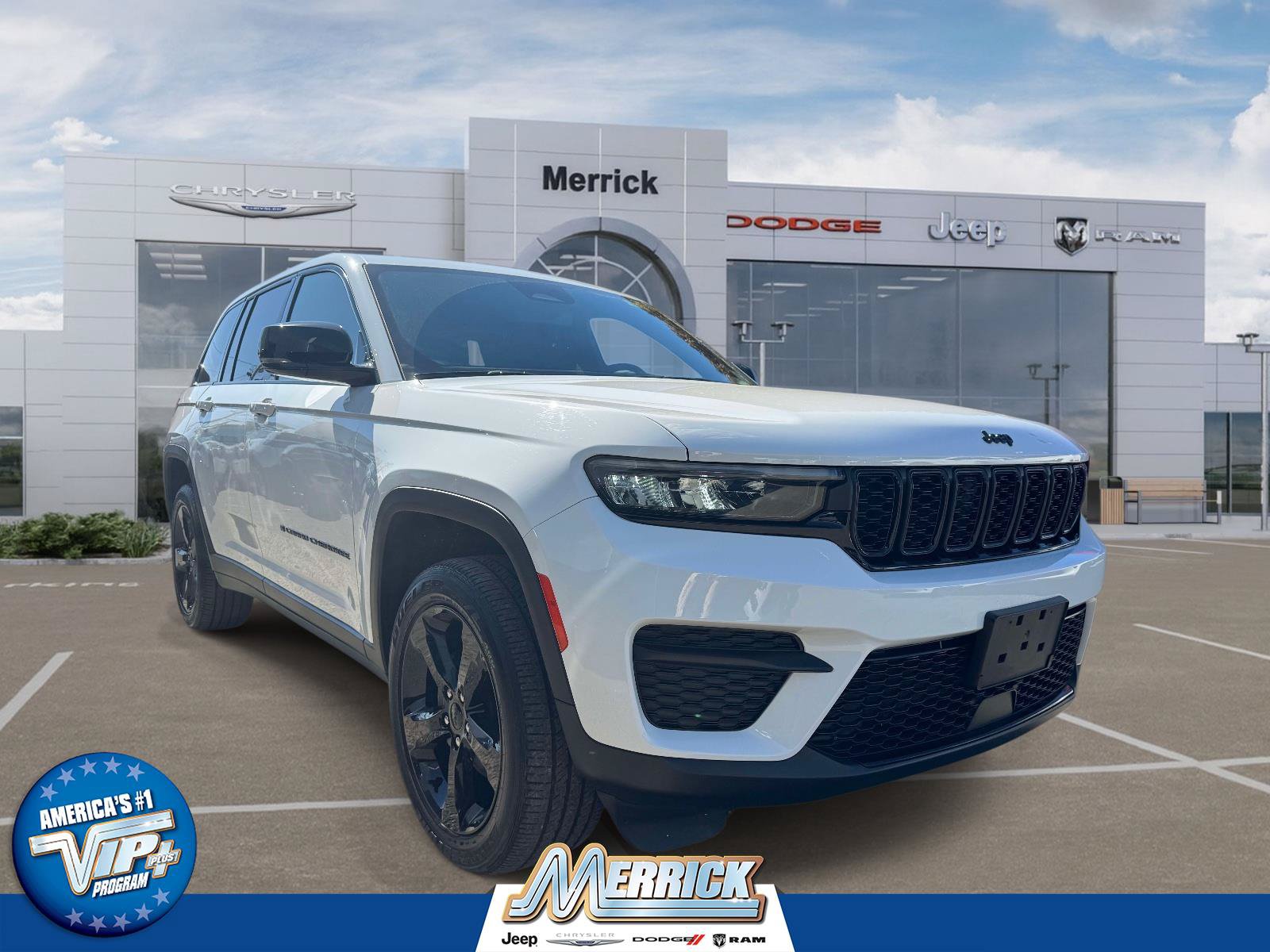 Used 2023 Jeep Grand Cherokee Altitude Altitude 4x4