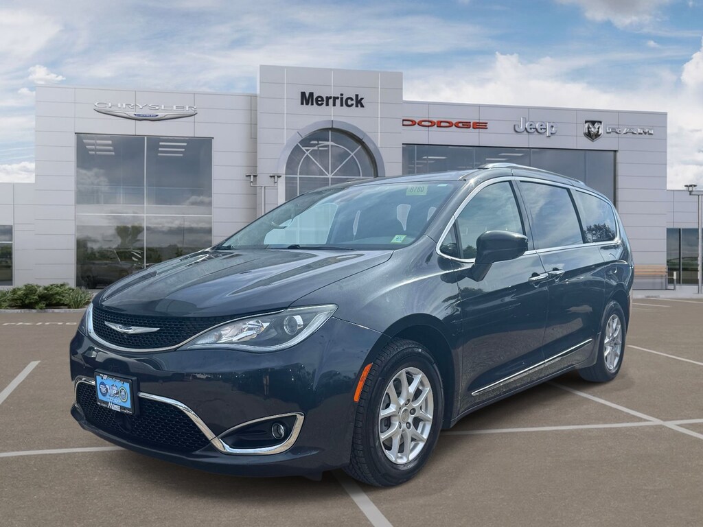 Used 2020 Chrysler Pacifica Touring L Touring L FWD