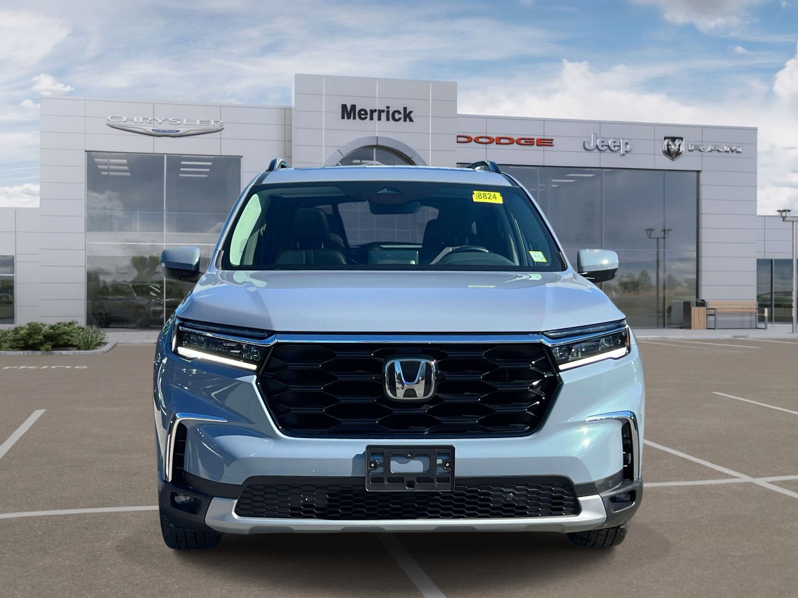 Used 2024 Honda Pilot Touring Touring AWD