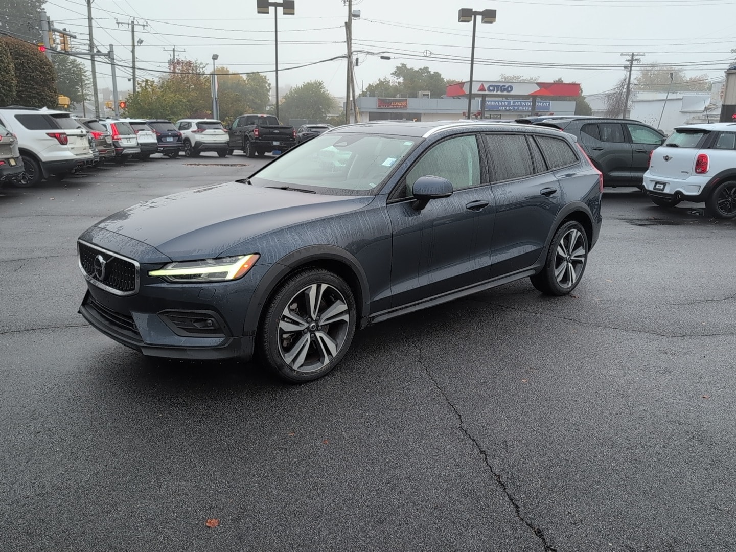 2024 Volvo V60 Cross Country