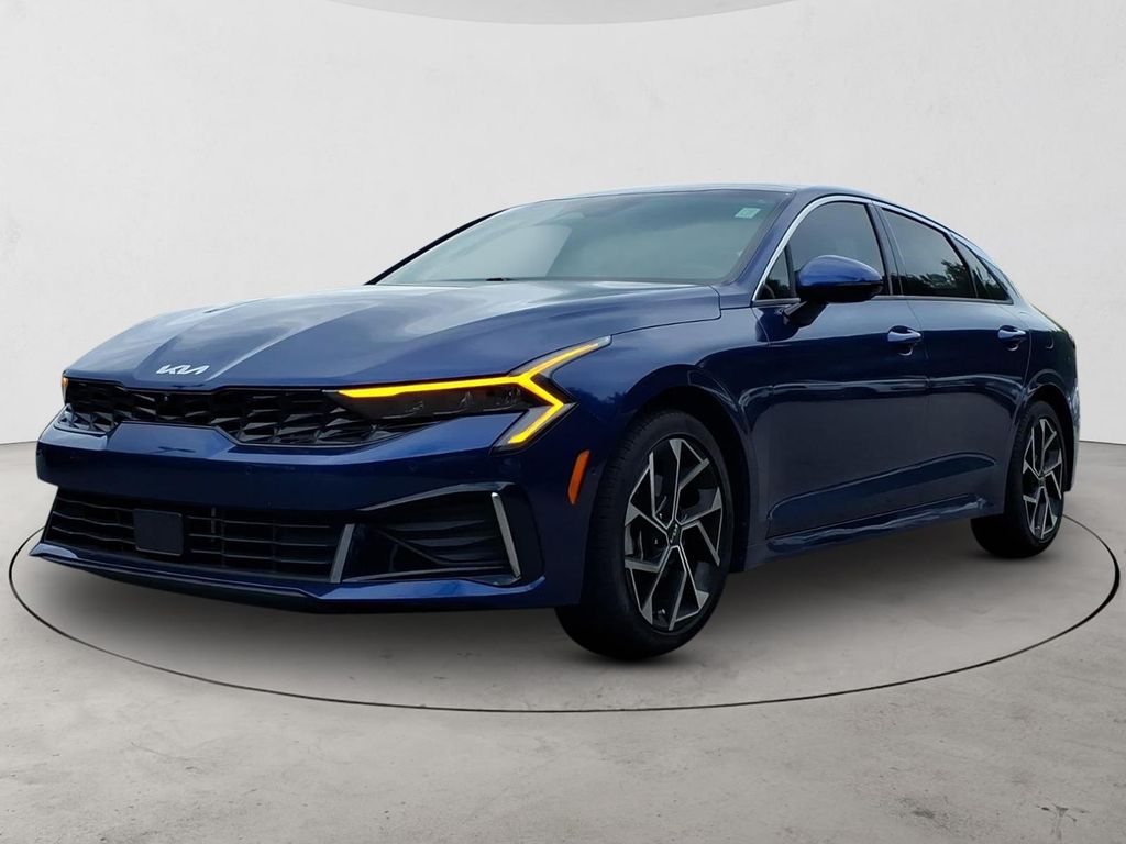 2025 Kia K5 EX