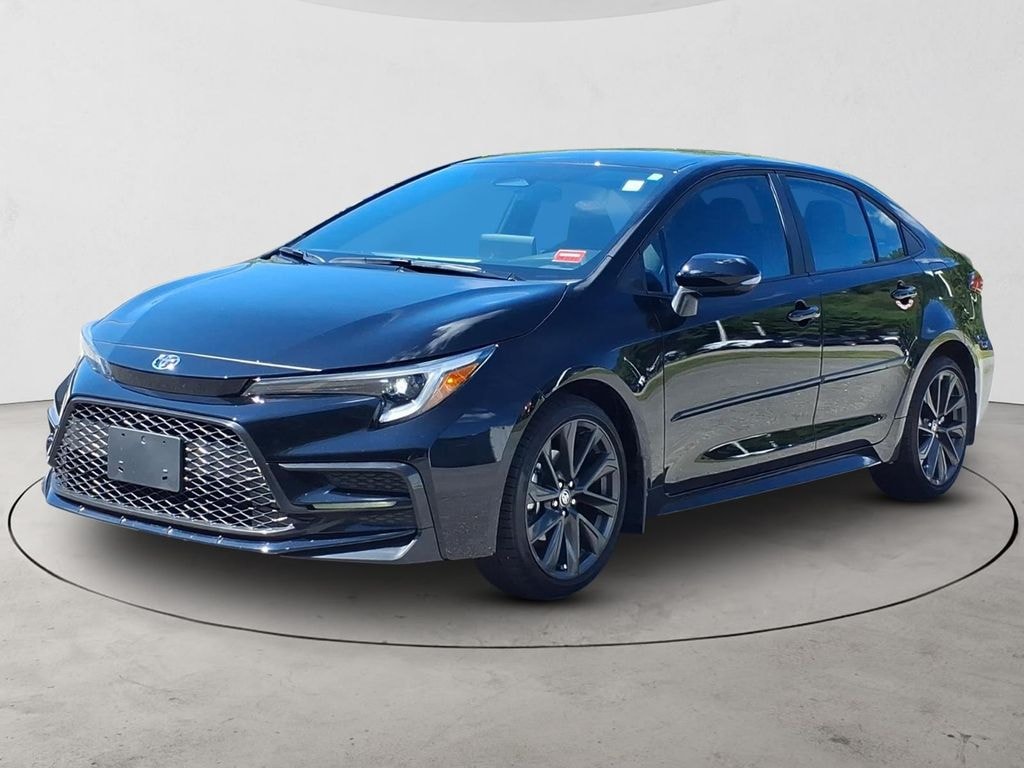 Used 2026 Toyota Corolla SE Sedan