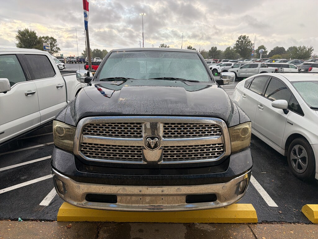 Used 2017 Ram 1500 Laramie Crew Cab