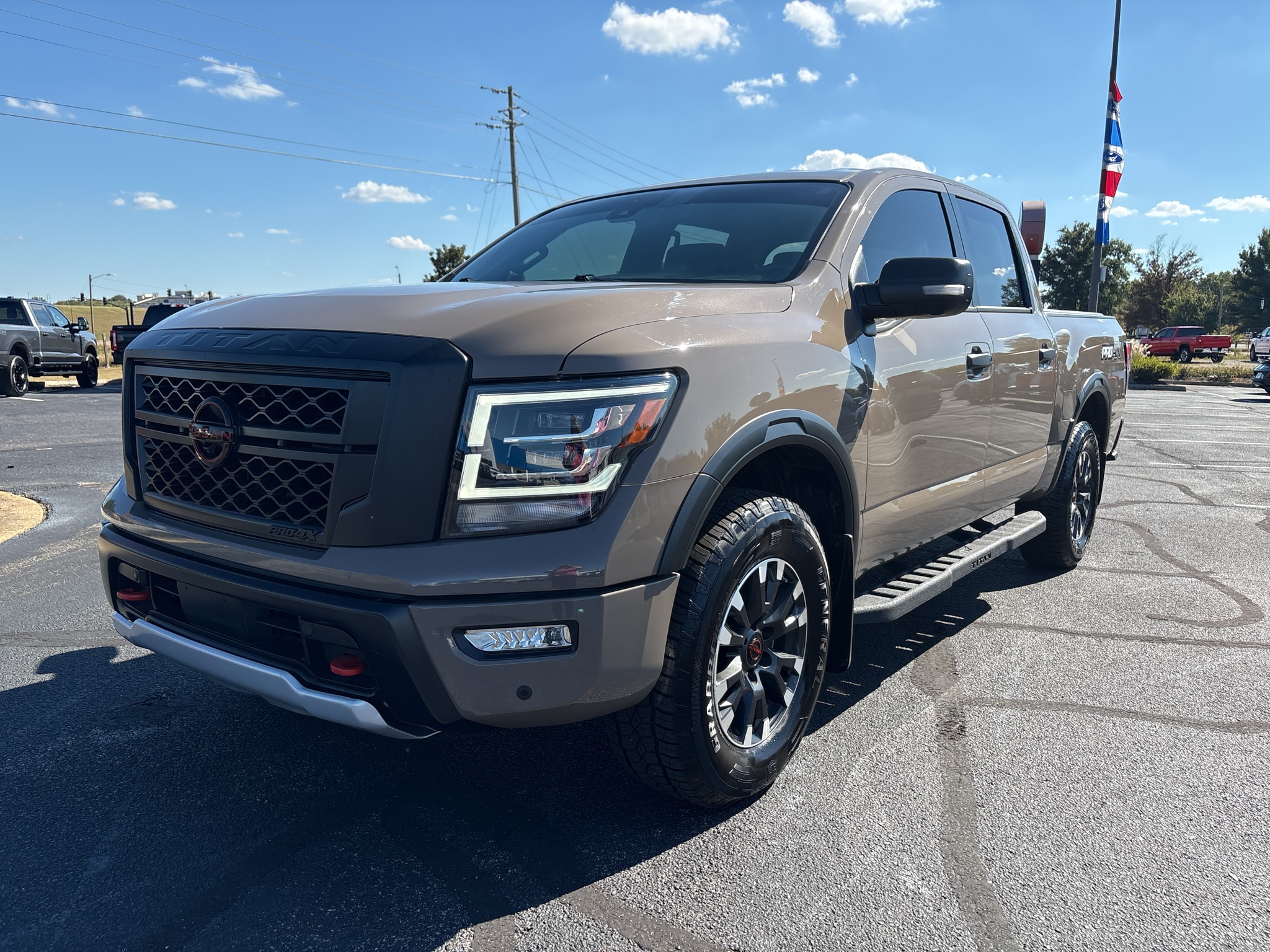 2023 Nissan Titan
