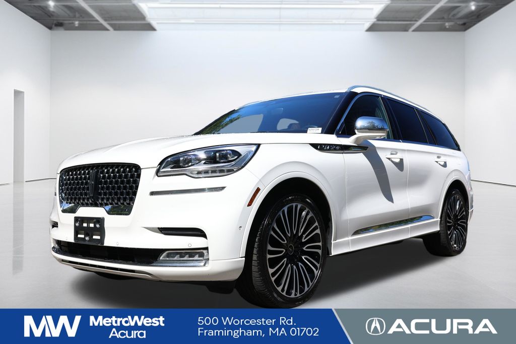 2021 Lincoln Aviator Black Label