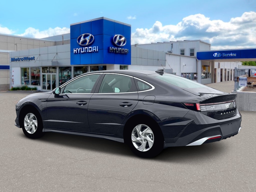 New 2026 Hyundai Sonata SE Sedan