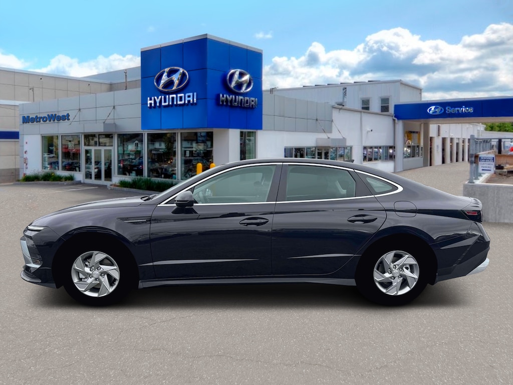 New 2026 Hyundai Sonata SE Sedan