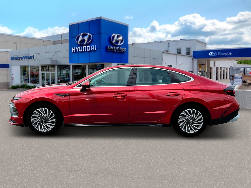New 2025 Hyundai Sonata Hybrid Limited Sedan