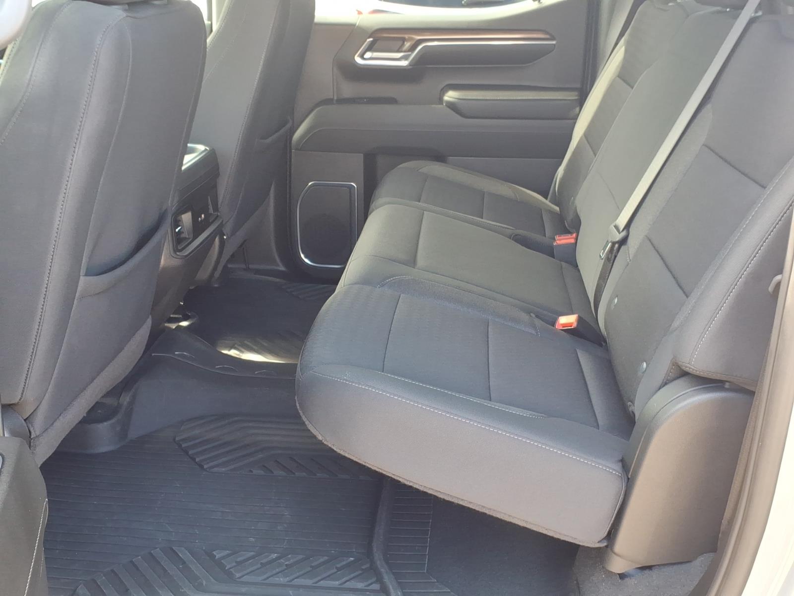 2024 Chevrolet Silverado 1500 LT Trail Boss - Photo 11