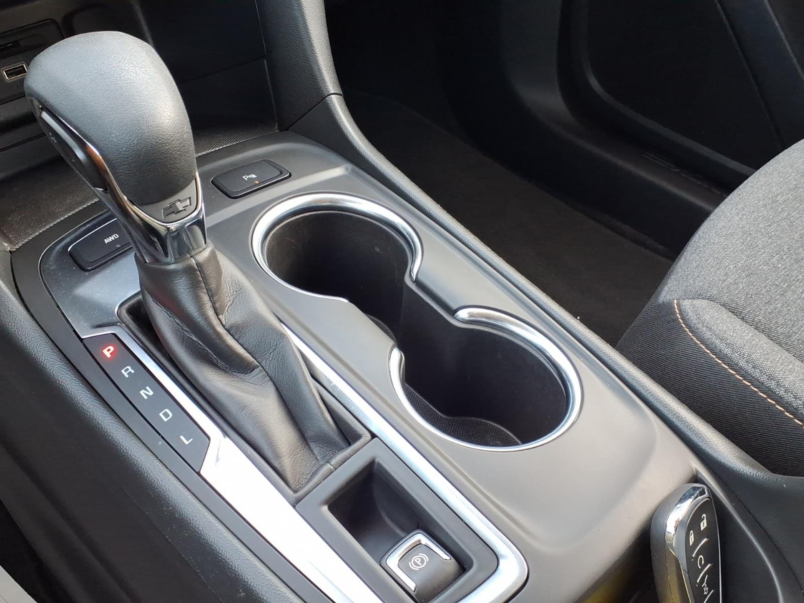 2024 Chevrolet Equinox LT - Photo 24