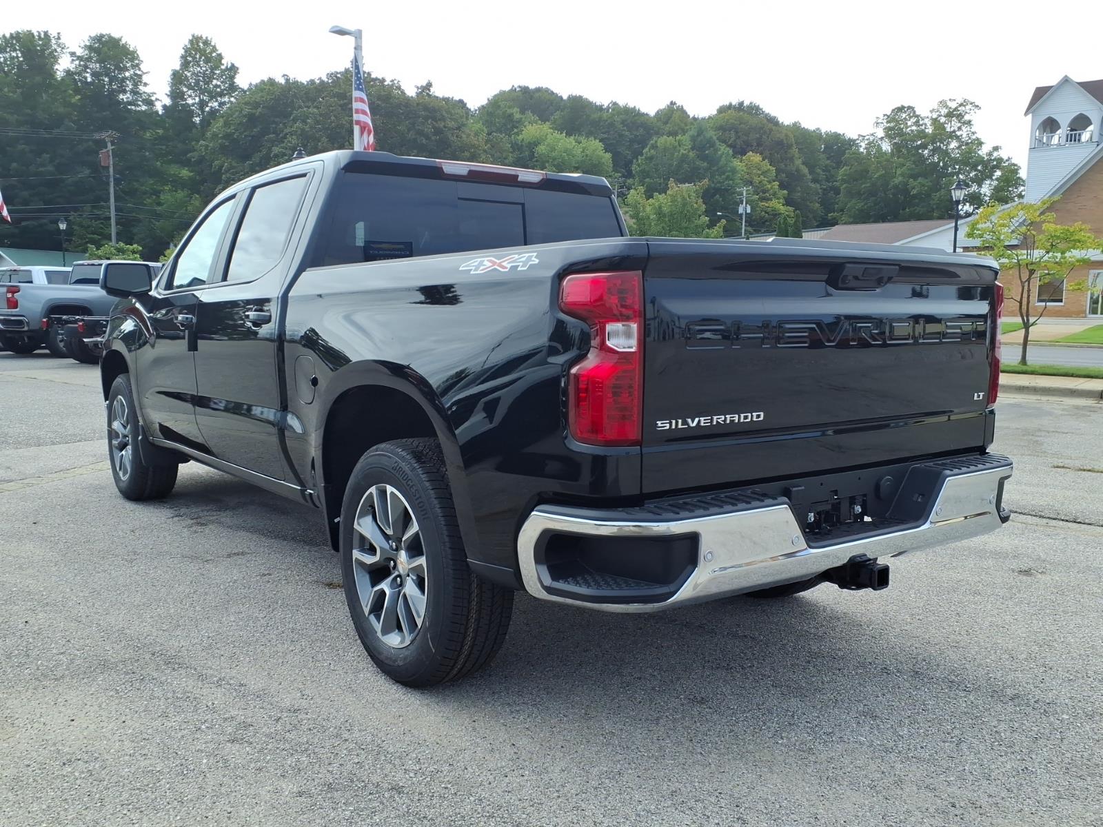 2026 Chevrolet Silverado 1500 LT - Photo 11