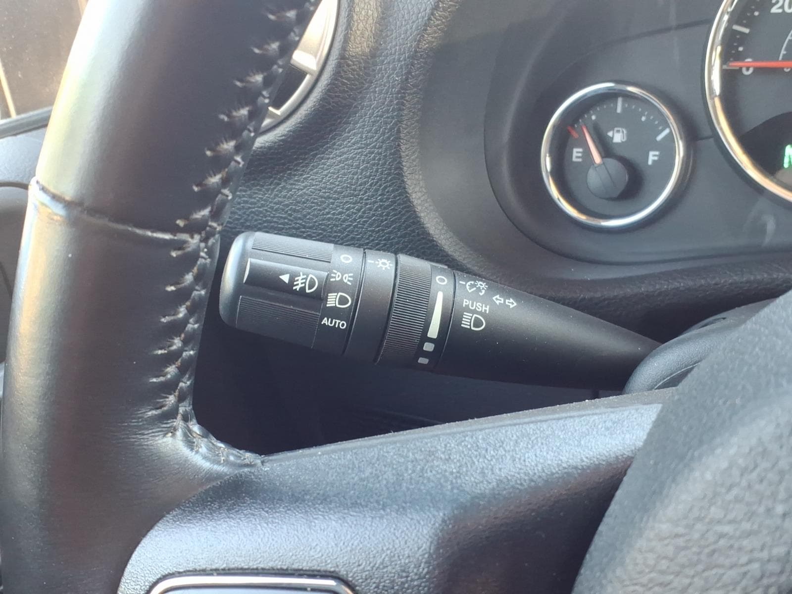 2016 Jeep Wrangler Unlimited Sahara - Photo 24