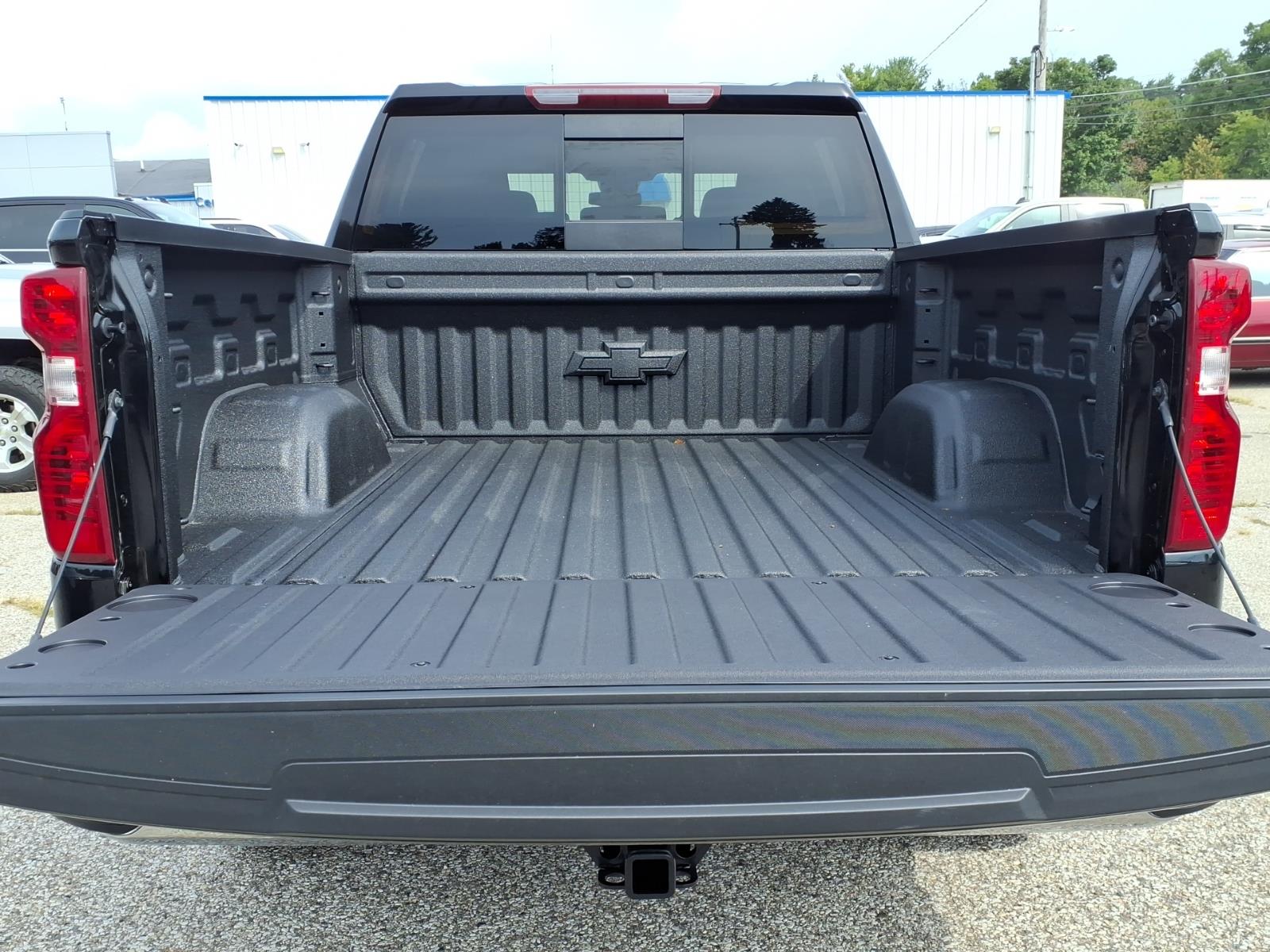 2026 Chevrolet Silverado 1500 LT - Photo 9