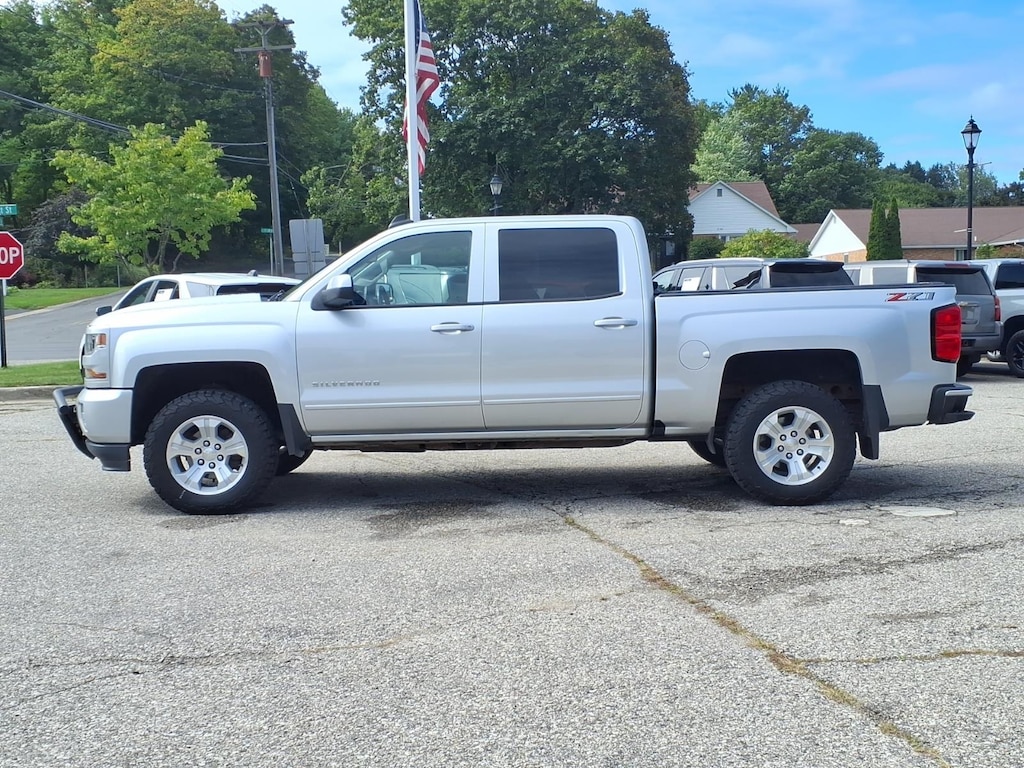 Used 2018 Chevrolet Silverado 1500 LT Truck