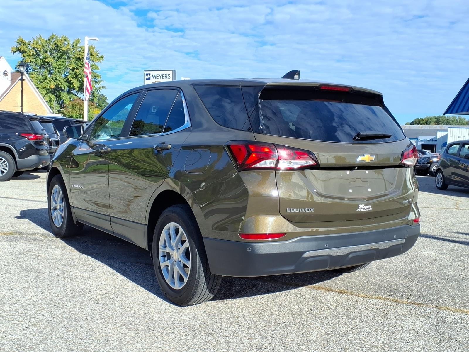 2024 Chevrolet Equinox LT - Photo 11