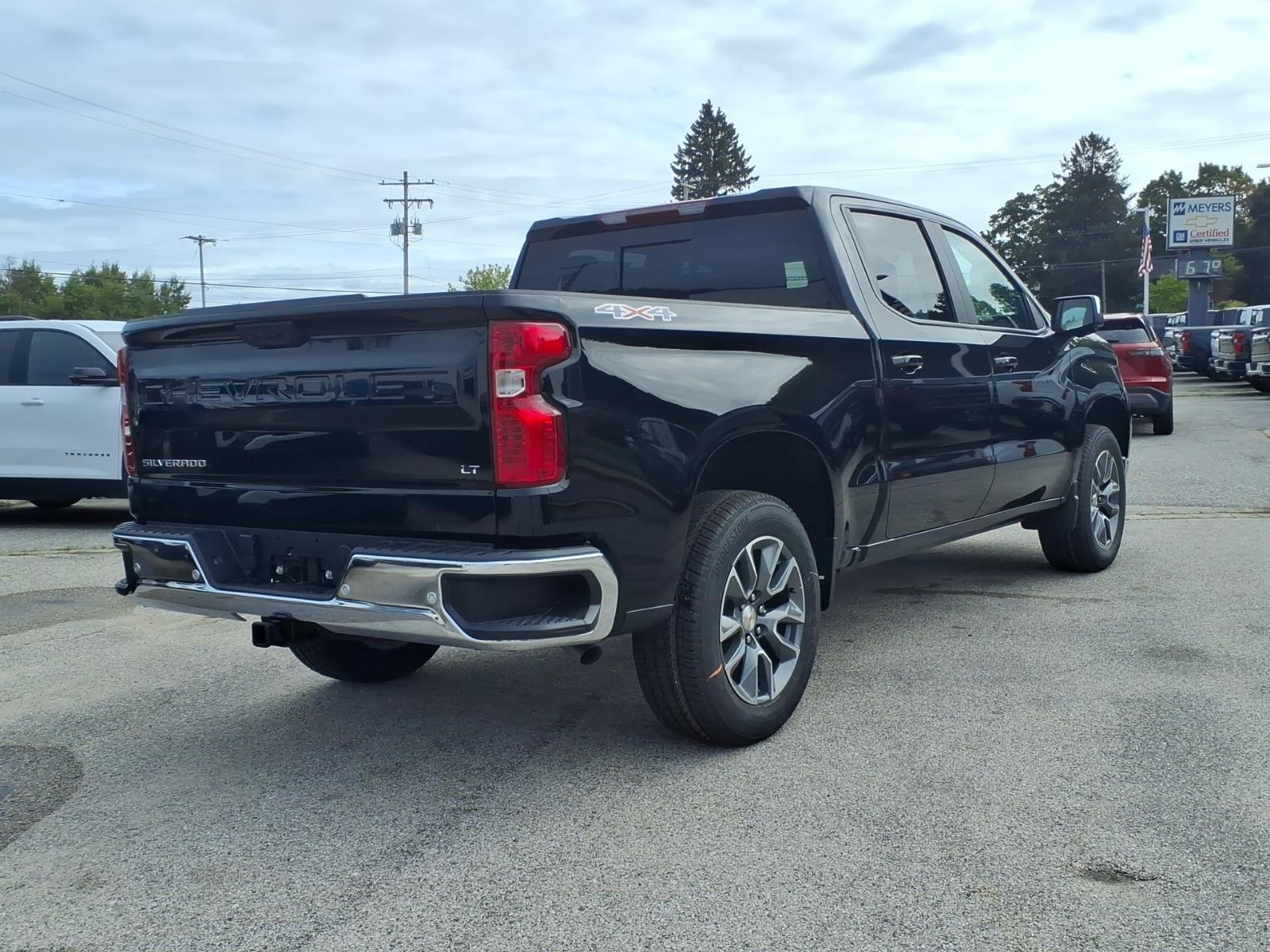 2026 Chevrolet Silverado 1500 LT - Photo 13