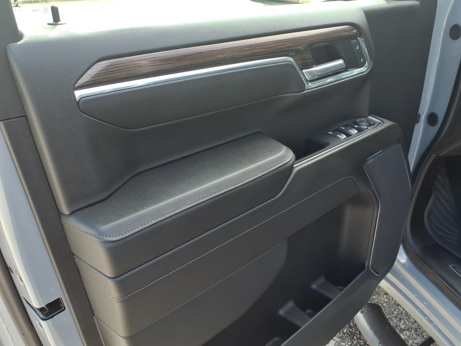 2024 Chevrolet Silverado 1500 LT Trail Boss - Photo 7