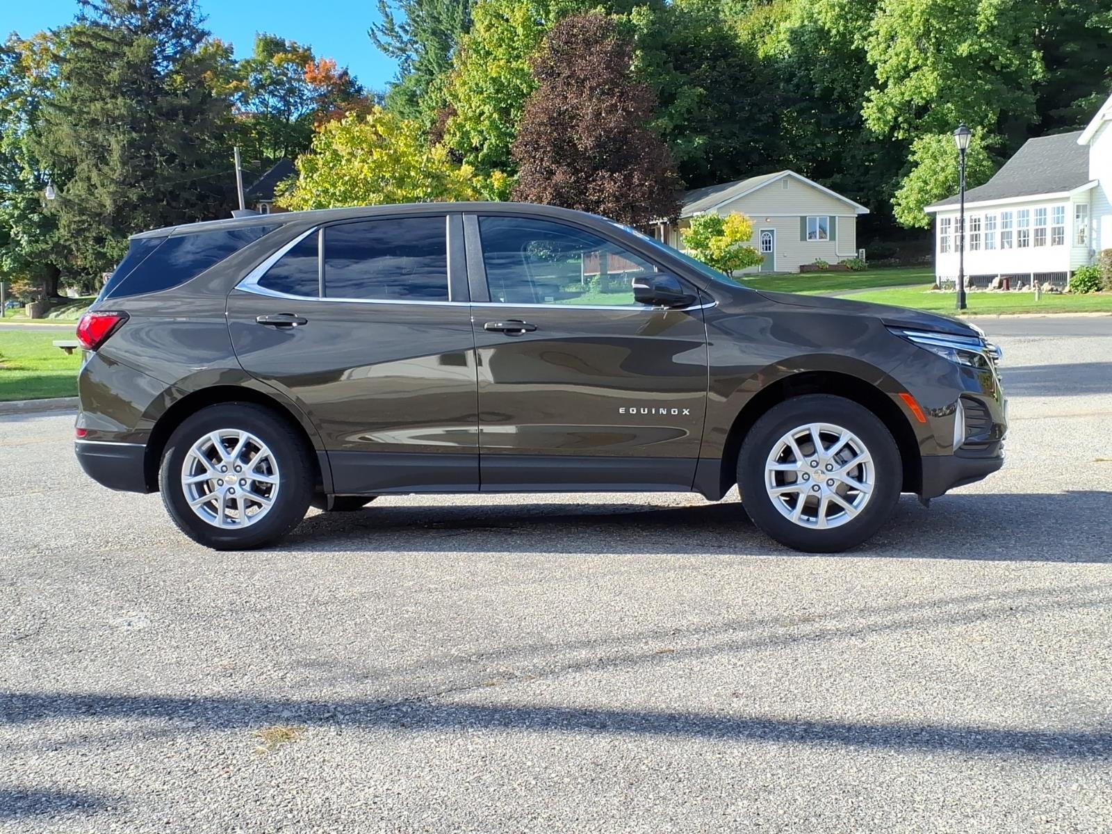 2024 Chevrolet Equinox LT - Photo 14