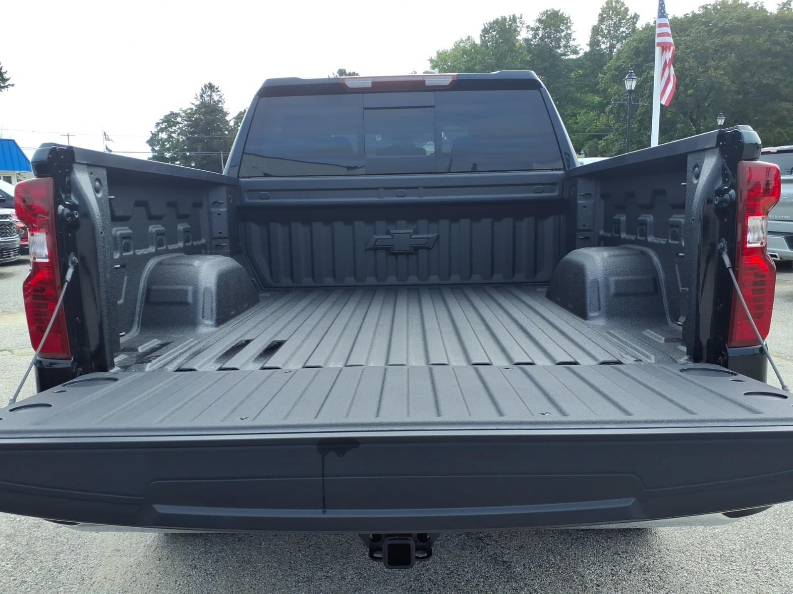 2026 Chevrolet Silverado 1500 LT - Photo 10