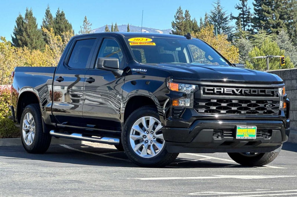 Used 2022 Chevrolet Silverado 1500 Custom Pickup