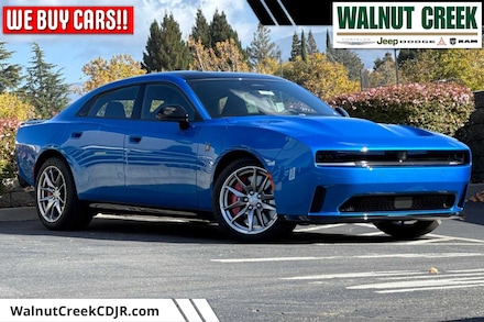 2026 Dodge Charger DAYTONA SCAT PACK 4-DOOR AWD Sedan