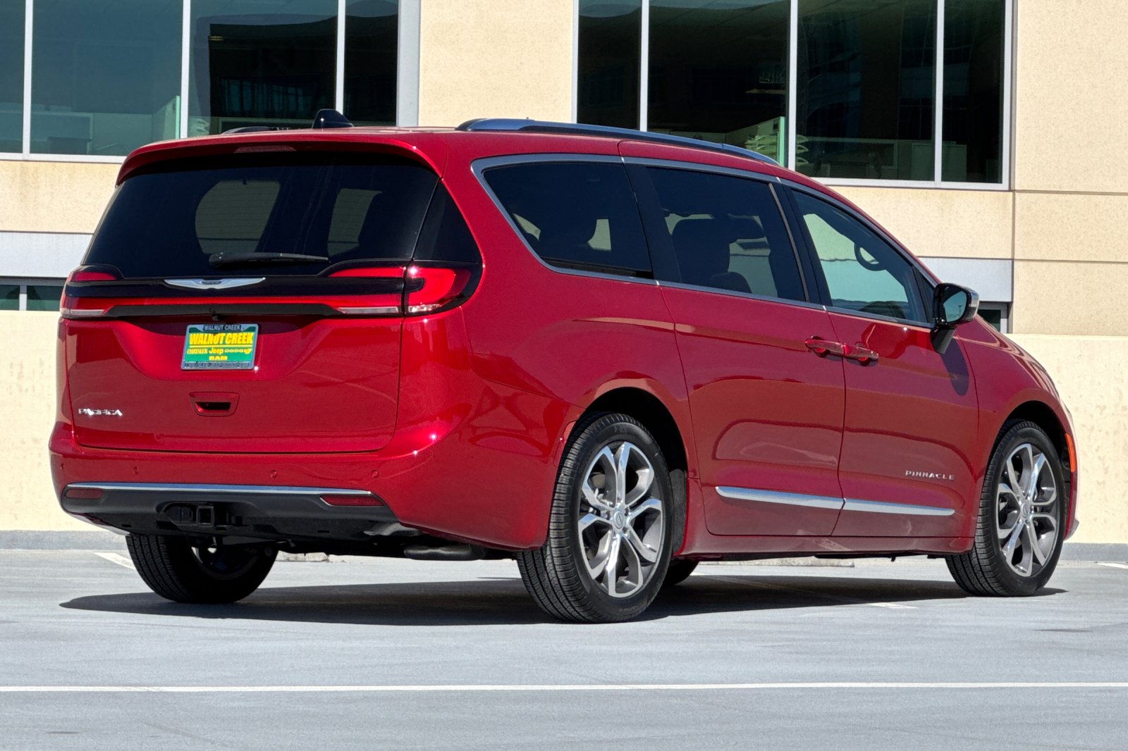 New 2026 Chrysler Pacifica PINNACLE Passenger Van