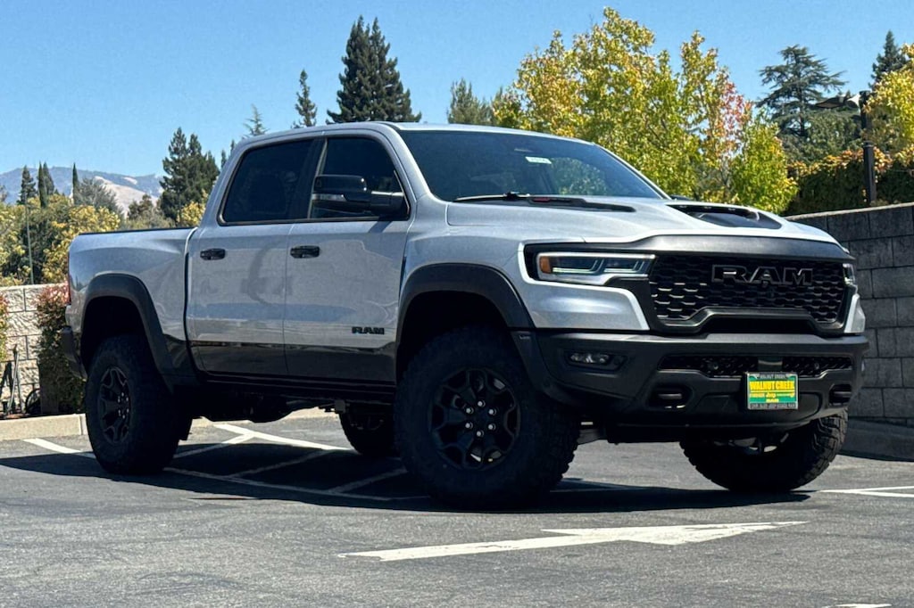New 2026 Ram 1500 RHO CREW CAB 4X4 5'7 BOX Pickup