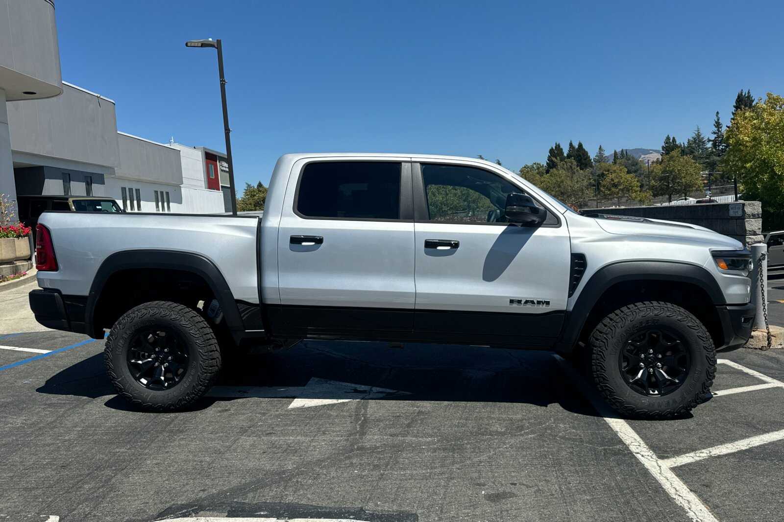 New 2026 Ram 1500 RHO CREW CAB 4X4 5'7 BOX Pickup