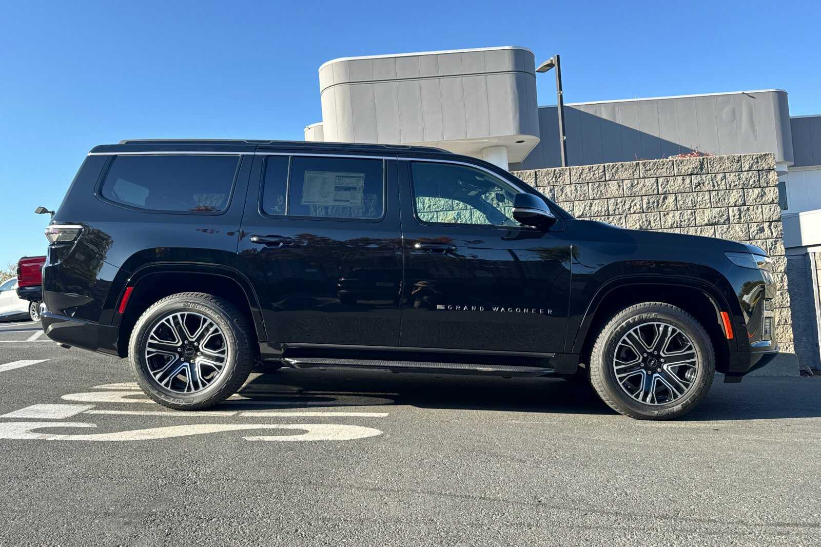 New 2026 Jeep Grand Wagoneer 4X4 Sport Utility