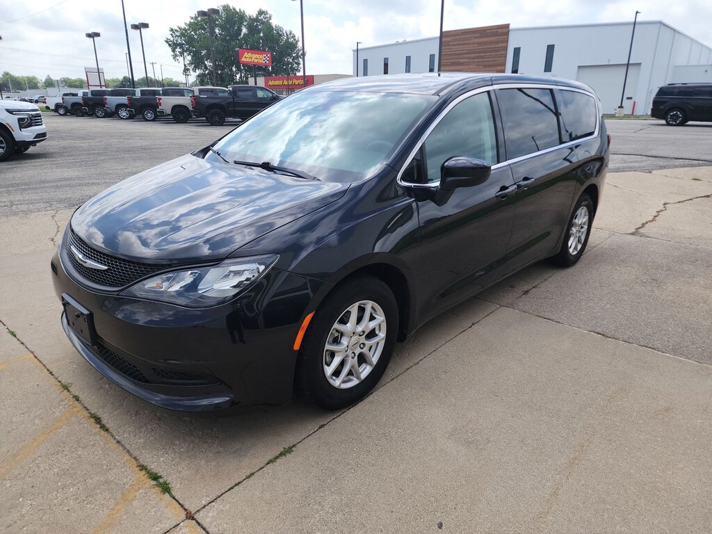 Used 2023 Chrysler Voyager LX VAN PASSENGE